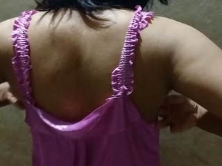 Indian 45 years old desi aunty big puristic pussy hole