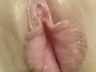 Pulsing Orgasm of 22 yr Old's Comely Pussy