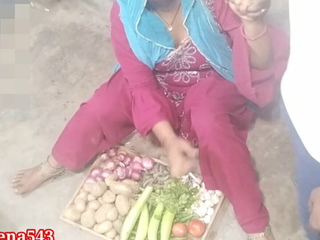 Dunce bech rahi bhabhi ko patakar choda in apparent hindi voice xxx indian desi bhabhi vegetables selling