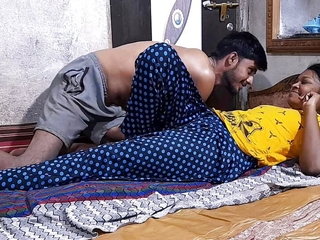 Cute Dark Skin Tamil Indian Maid Hot Sex With Her Indian College Trainer
