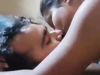Cute Sri Lankan Girl Blowjob and Have sex