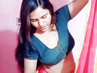 😛BHABHI REMOVING SAREE With regard to FRONT For DEVAR Chubby Chest DEEP NAVEL