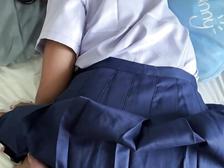 French tourist fuck a 18 years age-old Thai schoolgirl in uniform