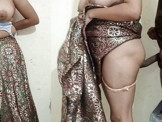 Stepbrother came to authority over concerning blouse of step sister getting ready for wedding and fucked hard Hindi Audio