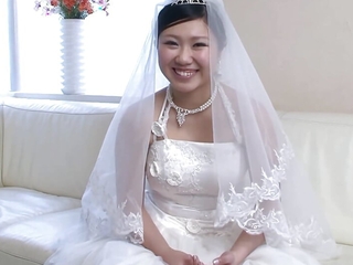 Fucking Sexy Japanese Get hitched Dressed be useful to a Wedding