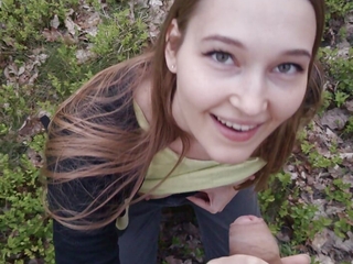 Sexy nymphomaniac in the forest made me cum in her mouth