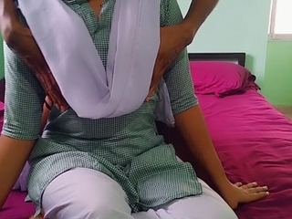 Indian school girl leaked OYO MMS 18+ Cum inside